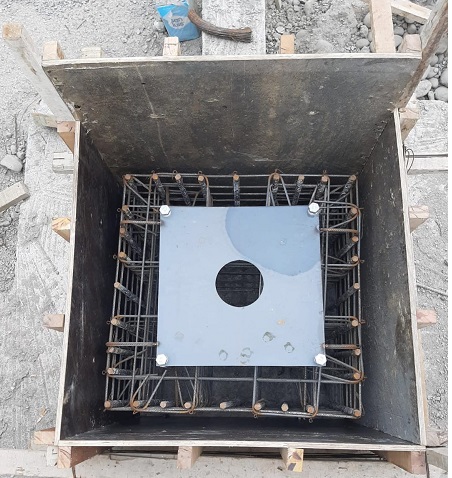 EXAMPLE ANALYSIS OF BUILDING SEISMIC ISOLATION DESIGN