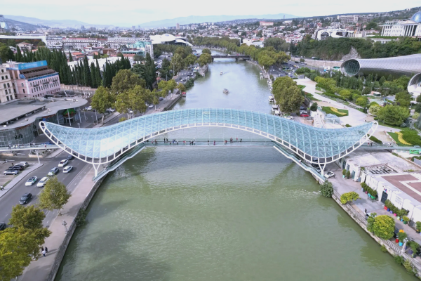 Peru's Infrastructure Modernization: Revolutionizing Bridges, Tunnels, and Seismic Isolation Technology