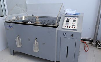 Salt spray corrosion tester