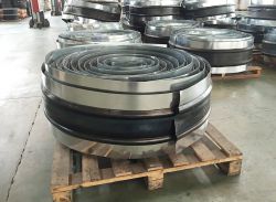 Steel side rubber water stop