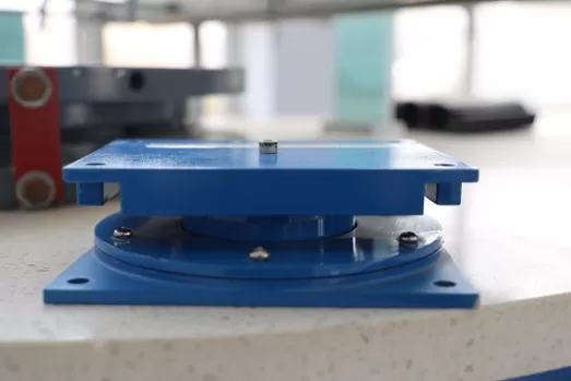 Differences in the installation of pot bearings and sliding elastomeric bearing pads for highway bridges