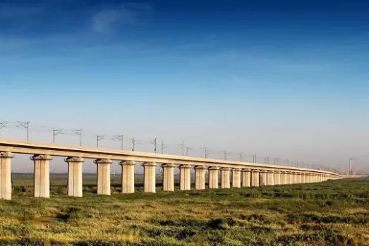 High speed railway bridge design