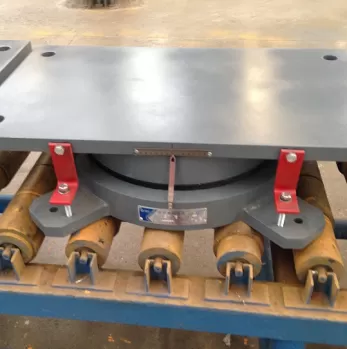 Installation and anchoring of spherical bearings